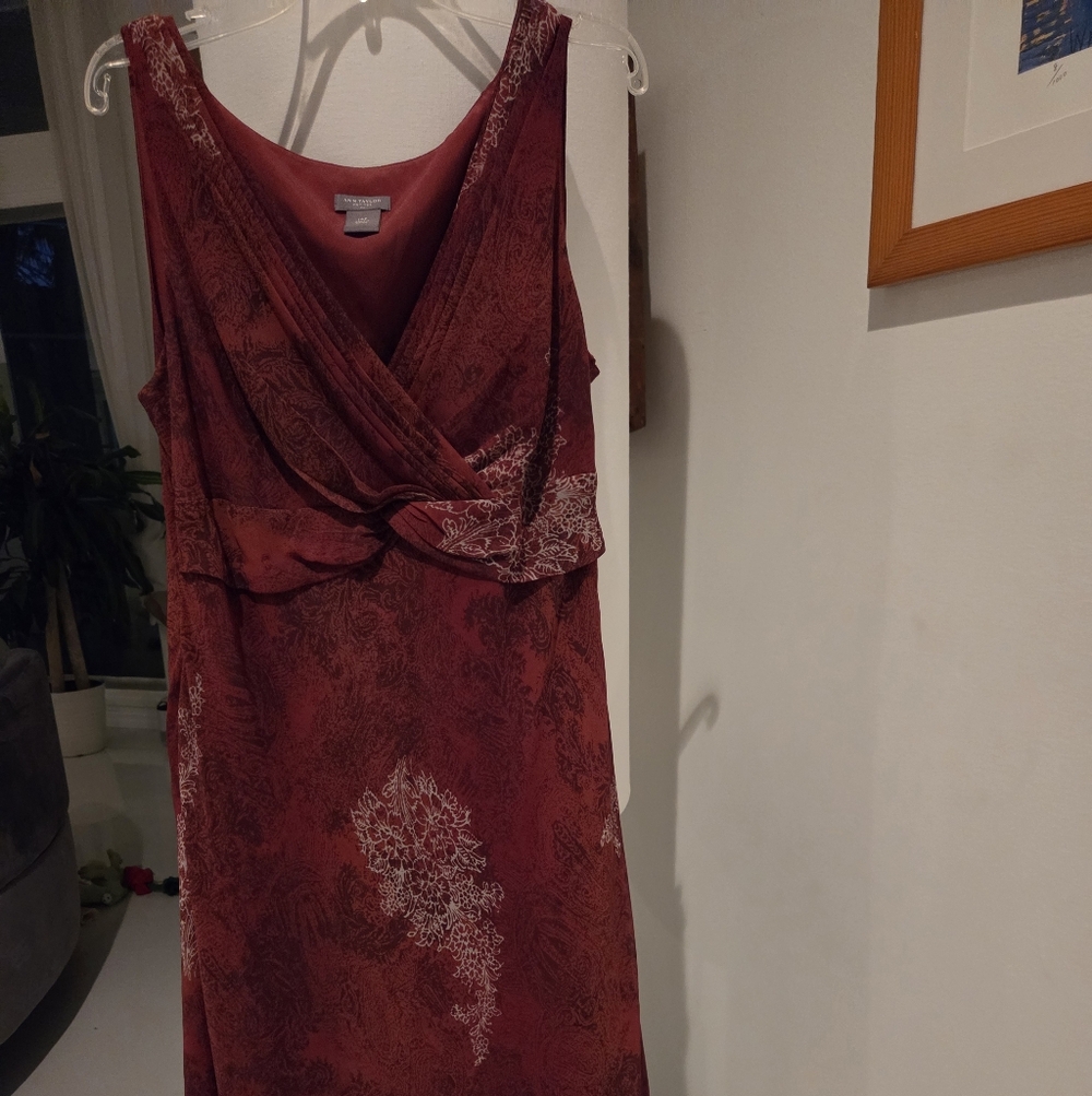 Ann Taylor Burgundy Sleeveless Midi Dress